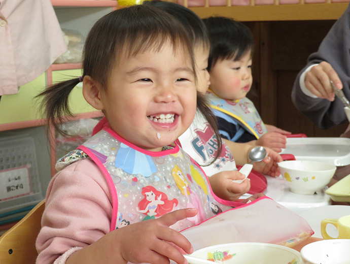 給食のイメージ