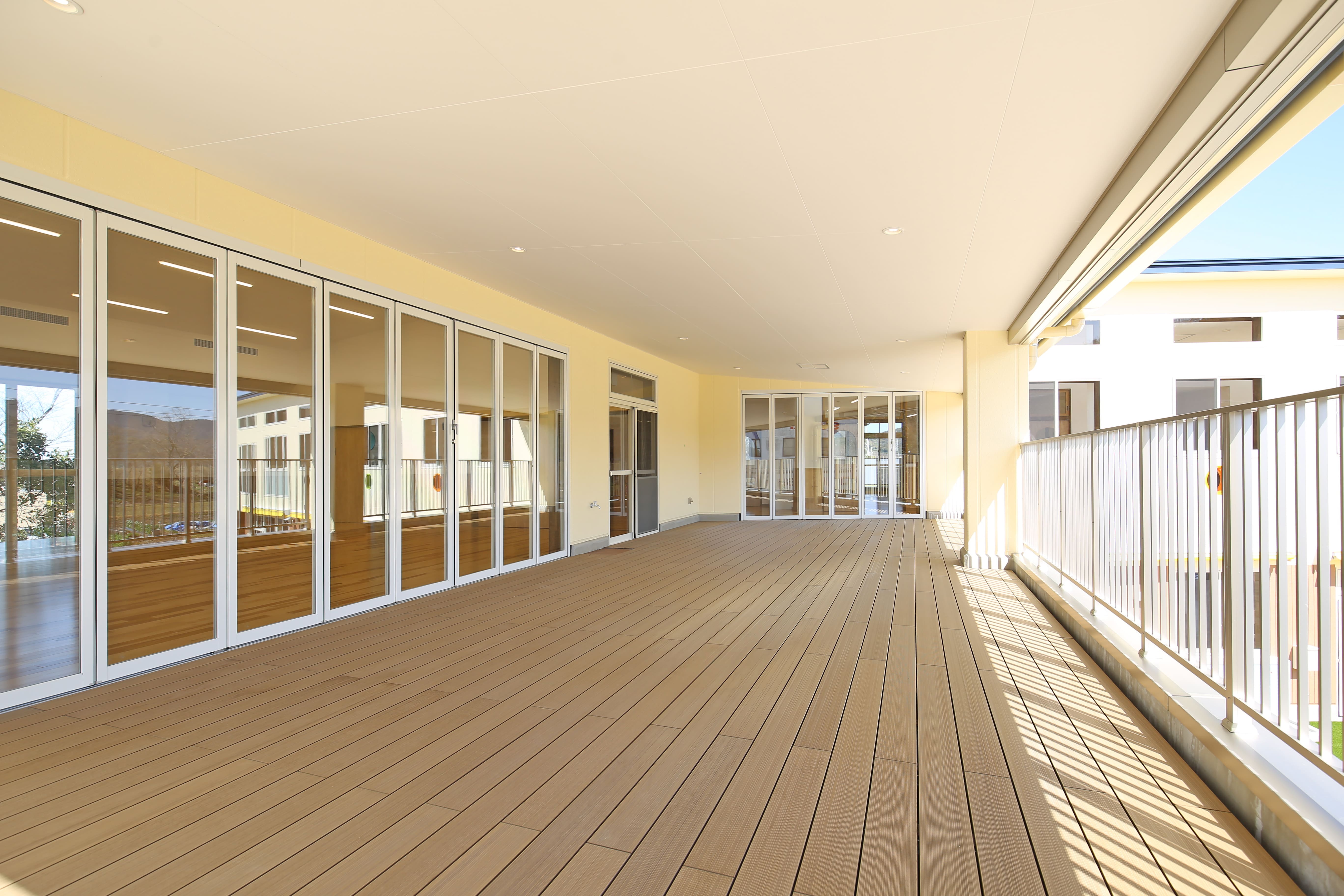 岩田大空こども園テラス