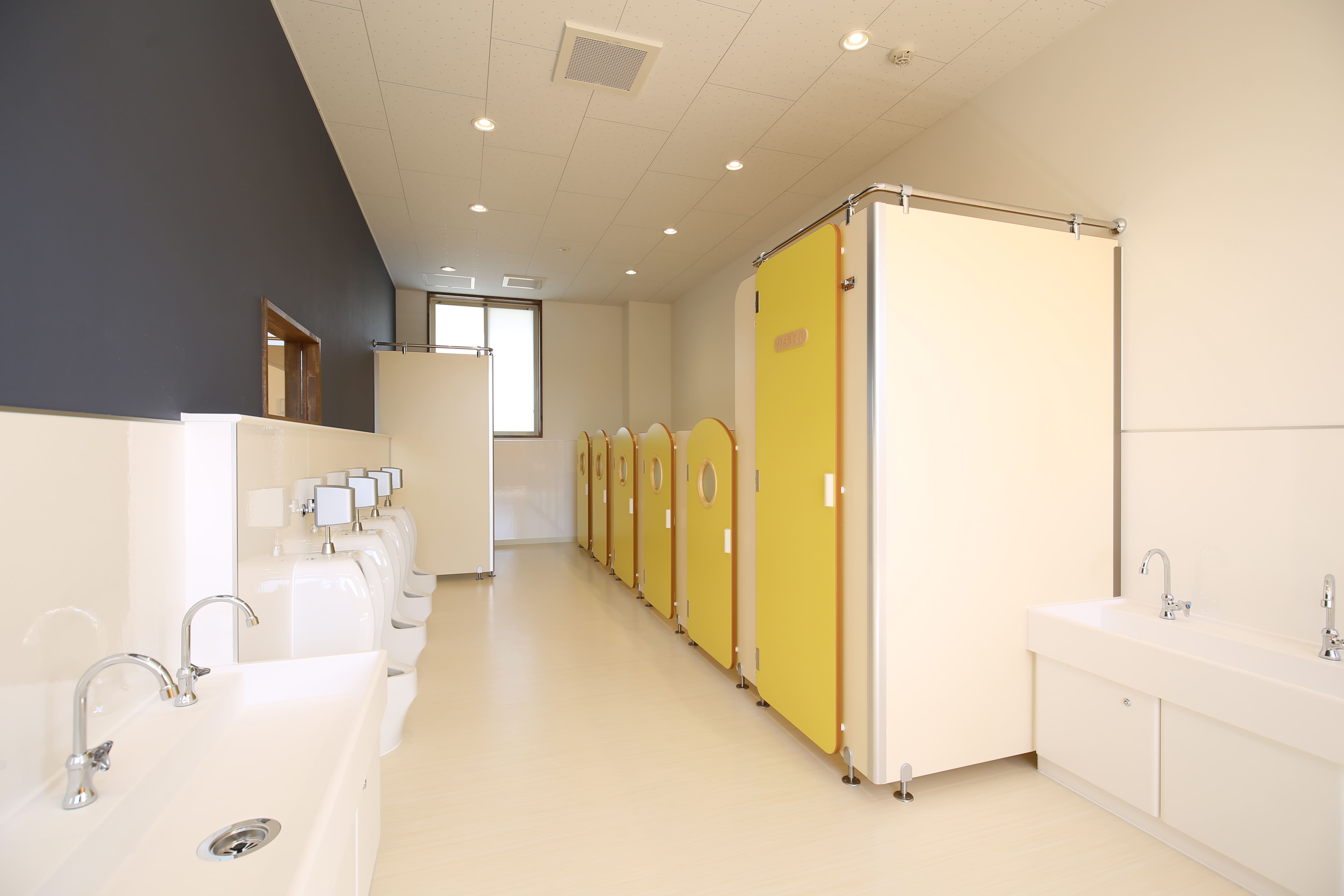 岩田大空こども園トイレ